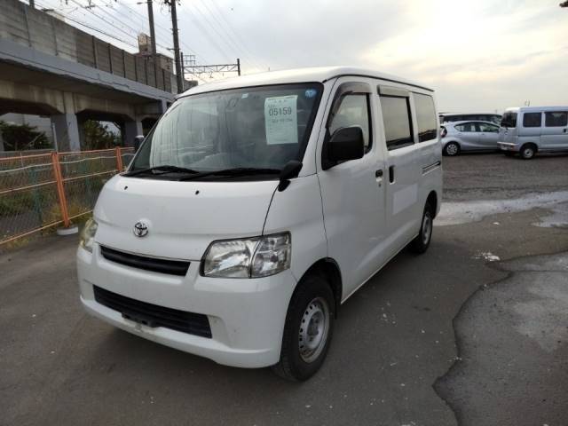 5159 TOYOTA TOWN ACE VAN S402M 2017 г. (LUM Nagoya Nyusatsu)